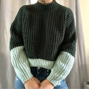 ELODIE | COZY COLOR BLOCK MOCK NECK XS SWEATER
